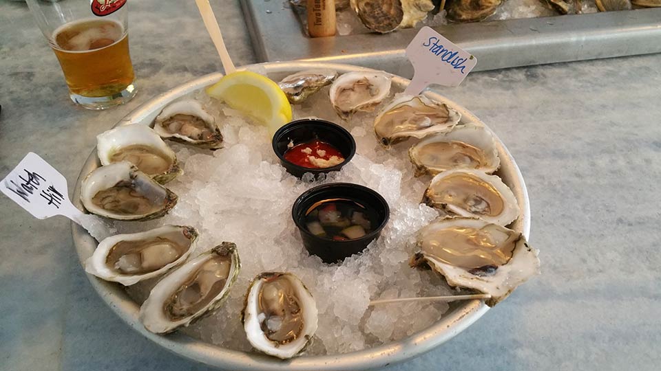 TwoTen Oyster Bar